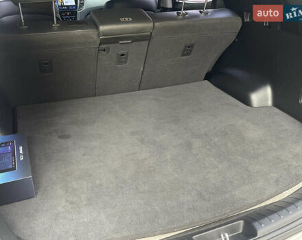 Сірий Хендай Санта Фе, об'ємом двигуна 2 л та пробігом 78 тис. км за 21700 $, фото 19 на Automoto.ua