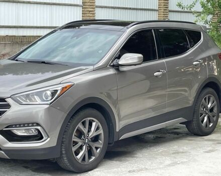 Хендай Санта Фе 2017 в Киеве на Automoto.ua Серый Хендай Санта Фе, объемом двигателя 2 л и пробегом 133 тыс. км за 19000 $, фото 4 на Automoto.ua