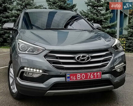 Серый Хендай Санта Фе, объемом двигателя 2 л и пробегом 187 тыс. км за 21555 $, фото 29 на Automoto.ua