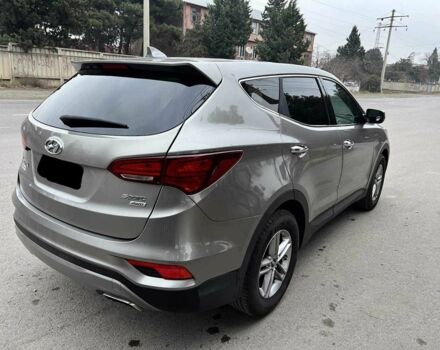 Сірий Хендай Санта Фе, об'ємом двигуна 2.4 л та пробігом 68 тис. км за 12100 $, фото 2 на Automoto.ua