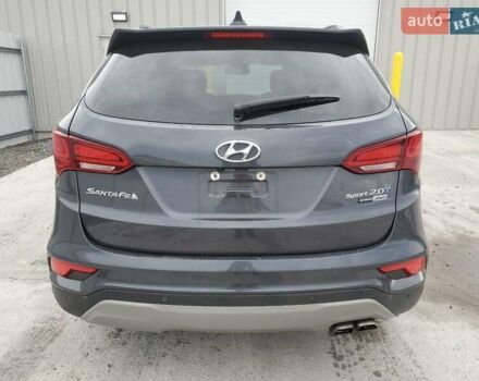 Серый Хендай Санта Фе, объемом двигателя 2 л и пробегом 68 тыс. км за 3100 $, фото 5 на Automoto.ua