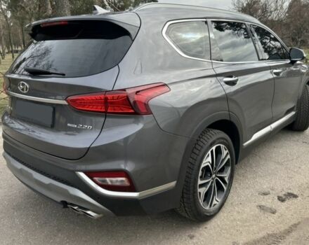 Серый Хендай Санта Фе, объемом двигателя 2.2 л и пробегом 108 тыс. км за 21200 $, фото 1 на Automoto.ua