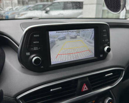 Серый Хендай Санта Фе, объемом двигателя 2 л и пробегом 103 тыс. км за 26000 $, фото 11 на Automoto.ua