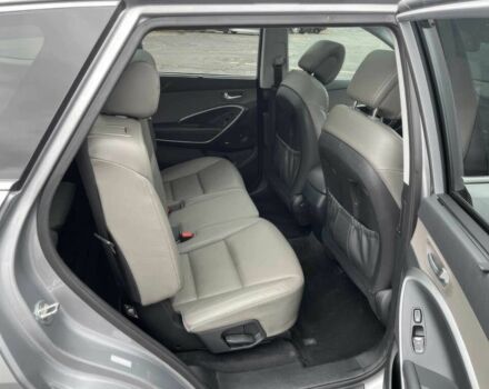 Сірий Хендай Санта Фе, об'ємом двигуна 3.3 л та пробігом 48 тис. км за 3200 $, фото 11 на Automoto.ua