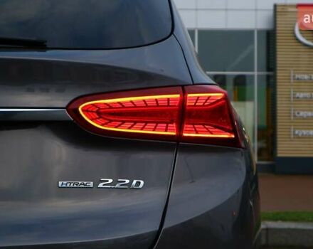 Серый Хендай Санта Фе, объемом двигателя 2.2 л и пробегом 193 тыс. км за 26268 $, фото 26 на Automoto.ua