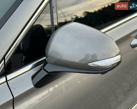 Серый Хендай Санта Фе, объемом двигателя 2.2 л и пробегом 131 тыс. км за 29200 $, фото 6 на Automoto.ua