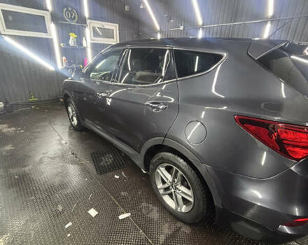 Серый Хендай Санта Фе, объемом двигателя 2.36 л и пробегом 120 тыс. км за 14500 $, фото 3 на Automoto.ua