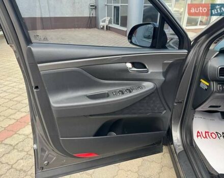 Сірий Хендай Санта Фе, об'ємом двигуна 2 л та пробігом 75 тис. км за 24900 $, фото 7 на Automoto.ua