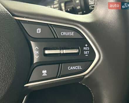 Серый Хендай Санта Фе, объемом двигателя 2.2 л и пробегом 30 тыс. км за 35000 $, фото 38 на Automoto.ua