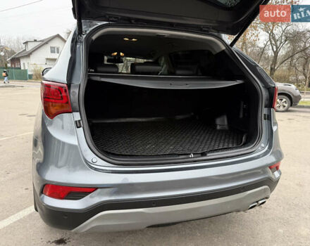 Сірий Хендай Санта Фе, об'ємом двигуна 2.2 л та пробігом 169 тис. км за 19399 $, фото 40 на Automoto.ua
