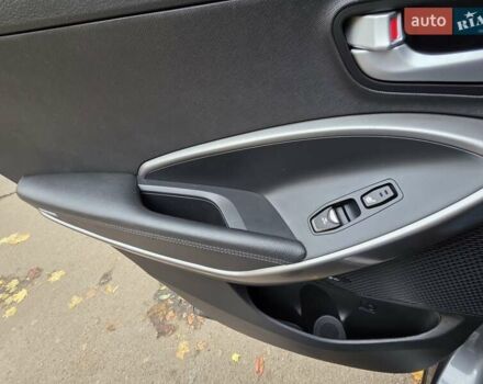 Сірий Хендай Санта Фе, об'ємом двигуна 2.2 л та пробігом 201 тис. км за 21500 $, фото 16 на Automoto.ua