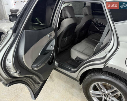 Хендай Санта Фе 2018 в Кременце на Automoto.ua Серый Хендай Санта Фе, объемом двигателя 2.4 л и пробегом 67 тыс. км за 19000 $, фото 26 на Automoto.ua