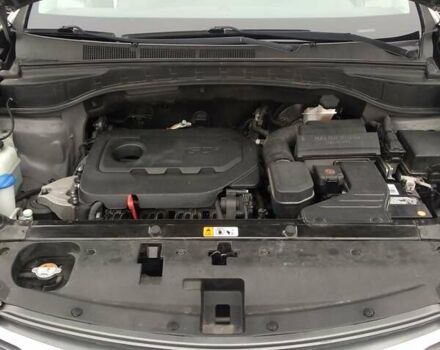 Серый Хендай Санта Фе, объемом двигателя 2.36 л и пробегом 182 тыс. км за 16500 $, фото 13 на Automoto.ua