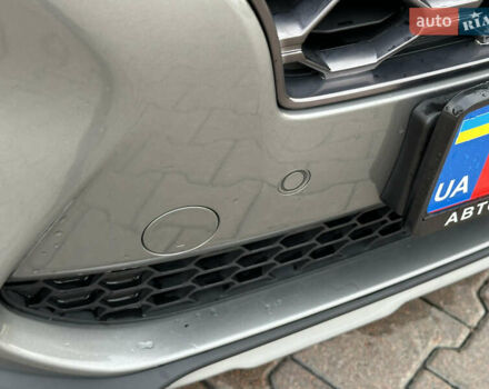 Серый Хендай Санта Фе, объемом двигателя 2.2 л и пробегом 131 тыс. км за 29200 $, фото 36 на Automoto.ua