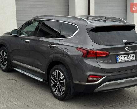 Сірий Хендай Санта Фе, об'ємом двигуна 2.2 л та пробігом 165 тис. км за 29000 $, фото 7 на Automoto.ua