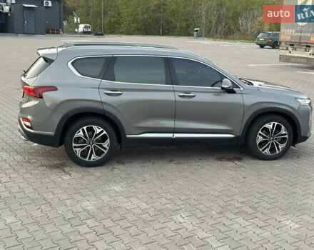 Серый Хендай Санта Фе, объемом двигателя 2.2 л и пробегом 131 тыс. км за 29200 $, фото 33 на Automoto.ua