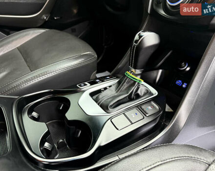 Сірий Хендай Санта Фе, об'ємом двигуна 2.2 л та пробігом 169 тис. км за 19399 $, фото 53 на Automoto.ua