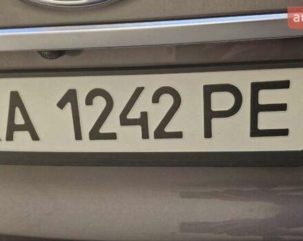 Сірий Хендай Санта Фе, об'ємом двигуна 2 л та пробігом 125 тис. км за 35000 $, фото 5 на Automoto.ua