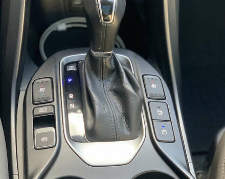 Серый Хендай Санта Фе, объемом двигателя 2 л и пробегом 126 тыс. км за 16900 $, фото 15 на Automoto.ua