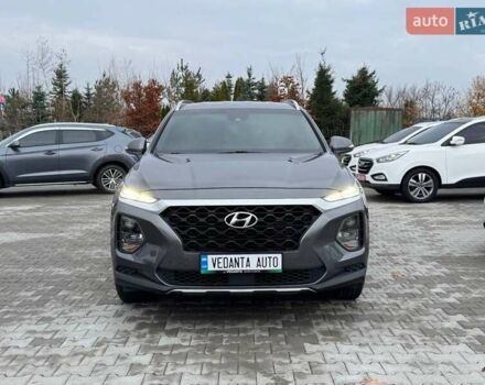 Серый Хендай Санта Фе, объемом двигателя 2 л и пробегом 95 тыс. км за 25500 $, фото 2 на Automoto.ua