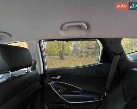 Сірий Хендай Санта Фе, об'ємом двигуна 2.2 л та пробігом 201 тис. км за 21500 $, фото 15 на Automoto.ua