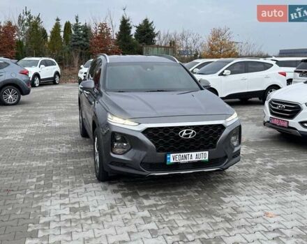 Серый Хендай Санта Фе, объемом двигателя 2 л и пробегом 95 тыс. км за 25500 $, фото 3 на Automoto.ua