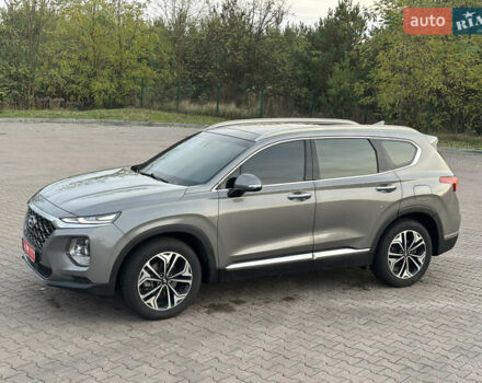 Серый Хендай Санта Фе, объемом двигателя 2.2 л и пробегом 131 тыс. км за 29200 $, фото 29 на Automoto.ua