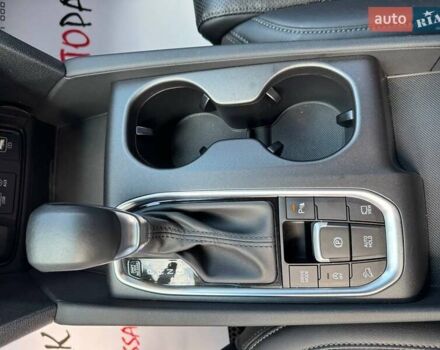 Сірий Хендай Санта Фе, об'ємом двигуна 2 л та пробігом 75 тис. км за 24900 $, фото 14 на Automoto.ua