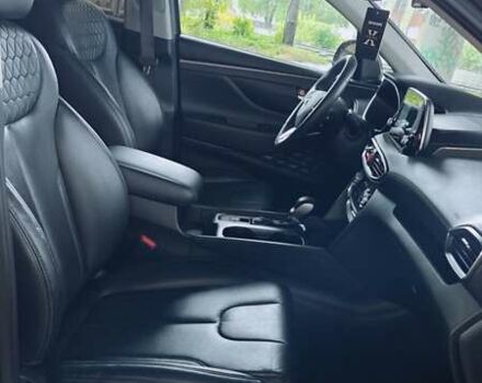 Хендай Санта Фе 2018 в Черкассах на Automoto.ua Серый Хендай Санта Фе, объемом двигателя 2 л и пробегом 134 тыс. км за 25500 $, фото 15 на Automoto.ua