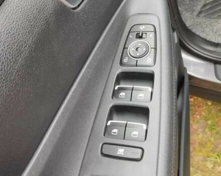 Сірий Хендай Санта Фе, об'ємом двигуна 2 л та пробігом 140 тис. км за 21000 $, фото 11 на Automoto.ua