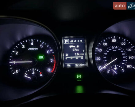 Серый Хендай Санта Фе, объемом двигателя 2.36 л и пробегом 120 тыс. км за 14500 $, фото 7 на Automoto.ua