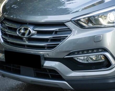 Сірий Хендай Санта Фе, об'ємом двигуна 2 л та пробігом 104 тис. км за 14000 $, фото 17 на Automoto.ua