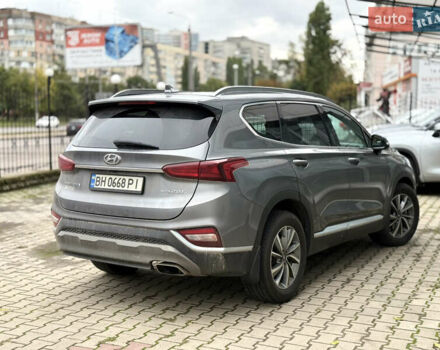 Серый Хендай Санта Фе, объемом двигателя 2 л и пробегом 103 тыс. км за 26000 $, фото 4 на Automoto.ua
