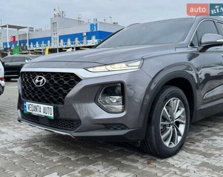 Серый Хендай Санта Фе, объемом двигателя 2 л и пробегом 95 тыс. км за 25500 $, фото 1 на Automoto.ua
