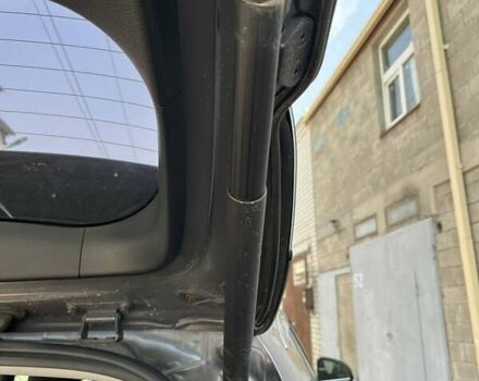 Серый Хендай Санта Фе, объемом двигателя 2.2 л и пробегом 75 тыс. км за 31050 $, фото 29 на Automoto.ua