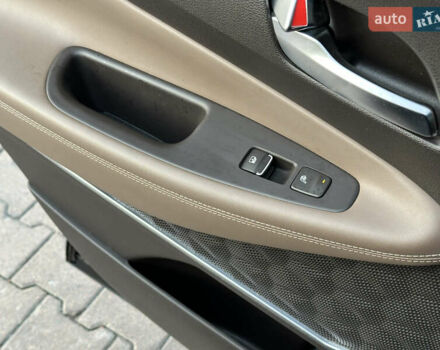 Серый Хендай Санта Фе, объемом двигателя 2.2 л и пробегом 131 тыс. км за 29200 $, фото 48 на Automoto.ua