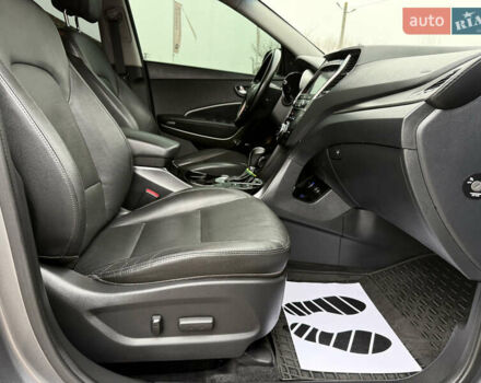 Сірий Хендай Санта Фе, об'ємом двигуна 2.2 л та пробігом 169 тис. км за 19399 $, фото 49 на Automoto.ua