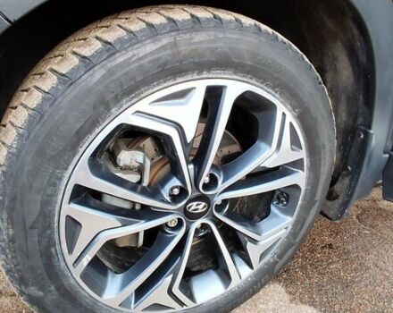 Хендай Санта Фе 2018 в Житомире на Automoto.ua Серый Хендай Санта Фе, объемом двигателя 2.2 л и пробегом 80 тыс. км за 40000 $, фото 24 на Automoto.ua