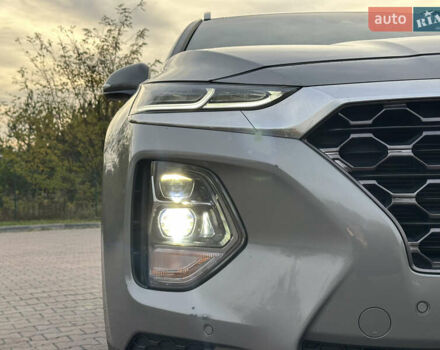 Серый Хендай Санта Фе, объемом двигателя 2.2 л и пробегом 131 тыс. км за 29200 $, фото 35 на Automoto.ua