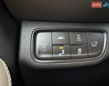 Серый Хендай Санта Фе, объемом двигателя 2.2 л и пробегом 158 тыс. км за 29700 $, фото 5 на Automoto.ua