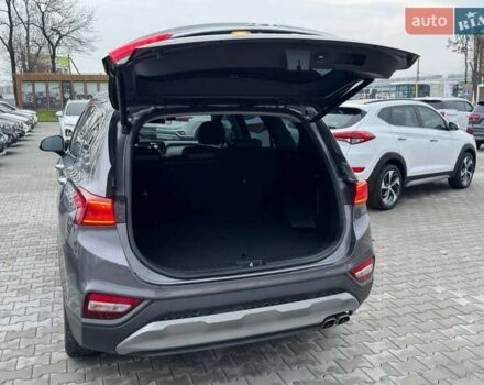 Серый Хендай Санта Фе, объемом двигателя 2 л и пробегом 95 тыс. км за 25500 $, фото 9 на Automoto.ua