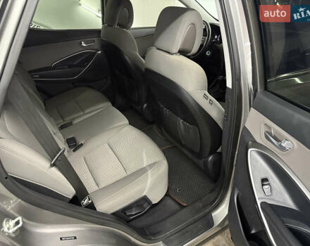 Хендай Санта Фе 2018 в Кременце на Automoto.ua Серый Хендай Санта Фе, объемом двигателя 2.4 л и пробегом 67 тыс. км за 19000 $, фото 24 на Automoto.ua