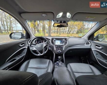 Сірий Хендай Санта Фе, об'ємом двигуна 2.2 л та пробігом 201 тис. км за 21500 $, фото 4 на Automoto.ua