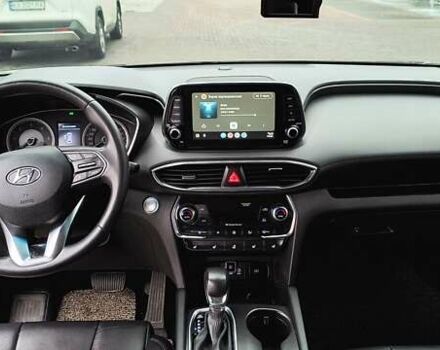 Серый Хендай Санта Фе, объемом двигателя 2 л и пробегом 113 тыс. км за 26400 $, фото 7 на Automoto.ua