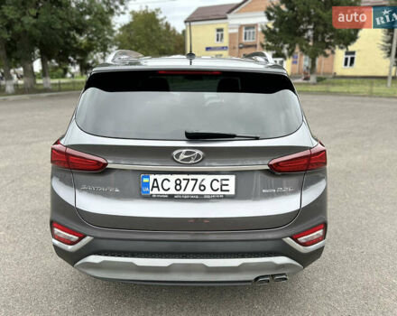 Хендай Санта Фе 2018 в Владимир-Волынский на Automoto.ua Серый Хендай Санта Фе, объемом двигателя 2.2 л и пробегом 73 тыс. км за 30500 $, фото 9 на Automoto.ua