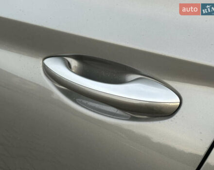 Серый Хендай Санта Фе, объемом двигателя 2.2 л и пробегом 131 тыс. км за 29200 $, фото 24 на Automoto.ua