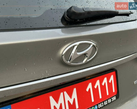Серый Хендай Санта Фе, объемом двигателя 2.2 л и пробегом 131 тыс. км за 29200 $, фото 12 на Automoto.ua