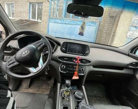 Серый Хендай Санта Фе, объемом двигателя 2.4 л и пробегом 123 тыс. км за 18000 $, фото 16 на Automoto.ua