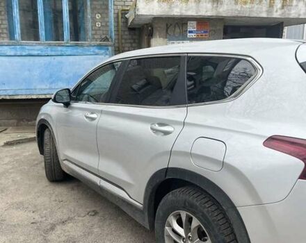 Серый Хендай Санта Фе, объемом двигателя 2.4 л и пробегом 123 тыс. км за 18000 $, фото 10 на Automoto.ua