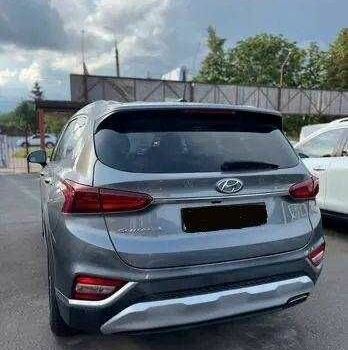 Серый Хендай Санта Фе, объемом двигателя 0 л и пробегом 138 тыс. км за 20000 $, фото 15 на Automoto.ua